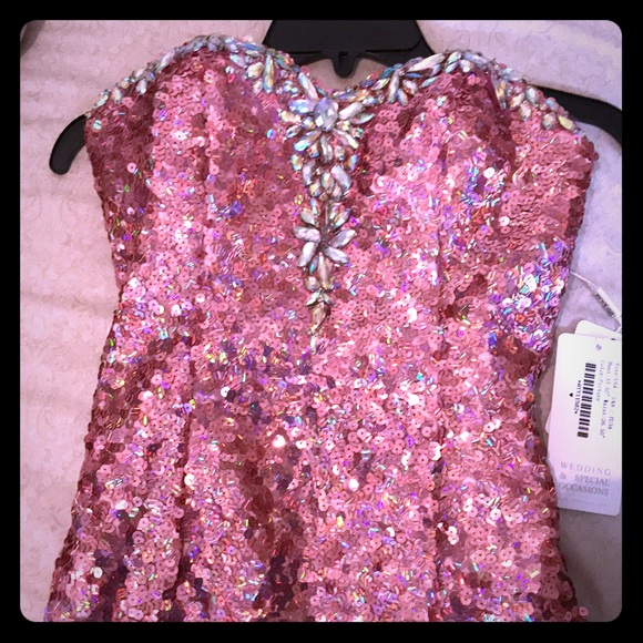 Train strapless sweetheart sequin dress - Picture 1 of 7
